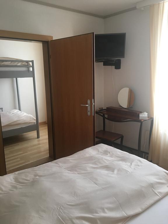 Hotel De La Gare Yvonand 외부 사진